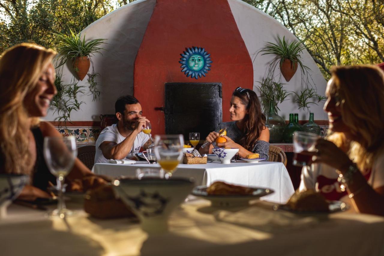 Tikal Boungalows Hotel Malcocinado  Exterior photo